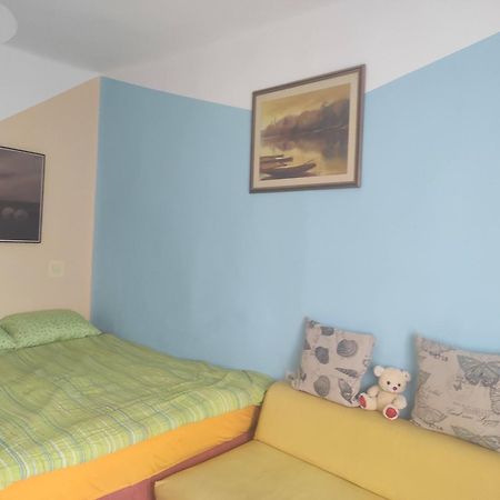 Liza Panzio Bed & Breakfast Mali Idos Exterior foto