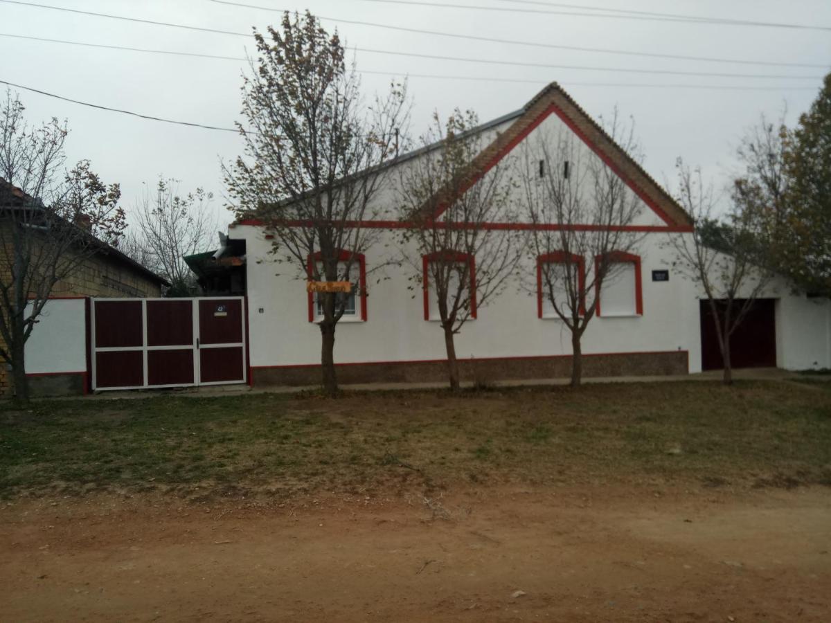 Liza Panzio Bed & Breakfast Mali Idos Exterior foto